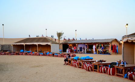 Wüstencamp auf einer Wüstensafari